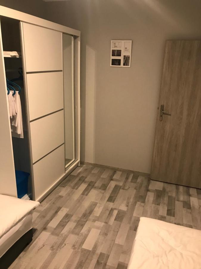 Apartament C18 Jelenia Gora Exterior photo